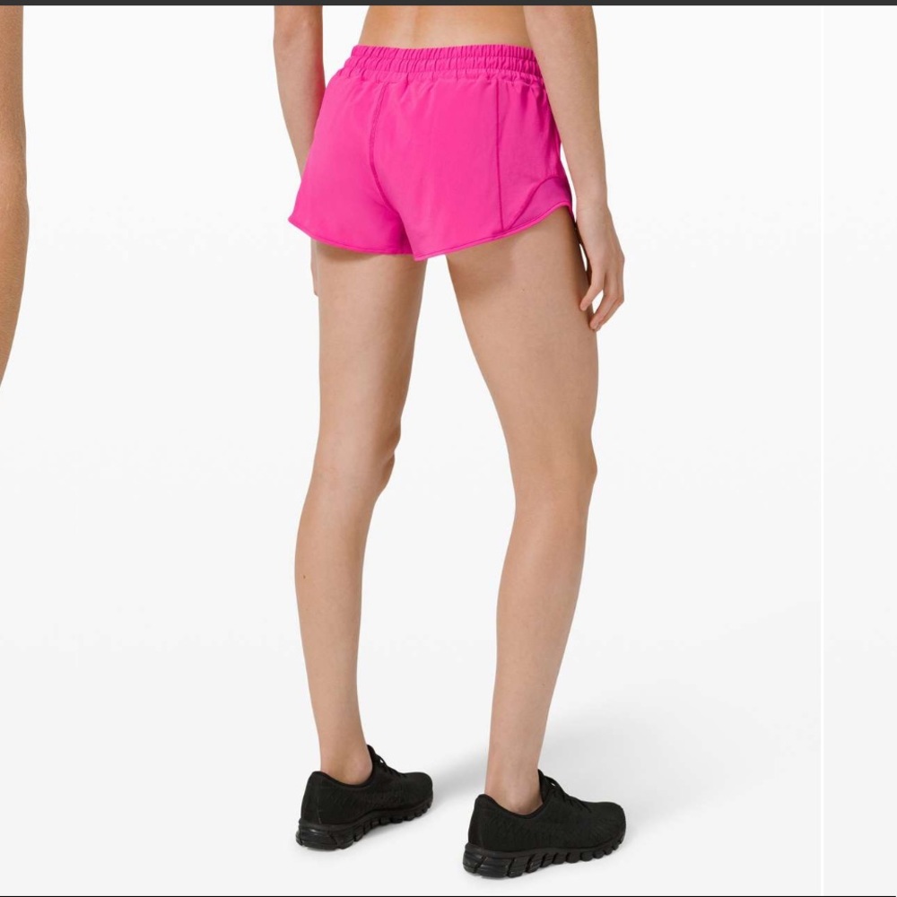 Lululemon Hotty Hot Short 2.5”